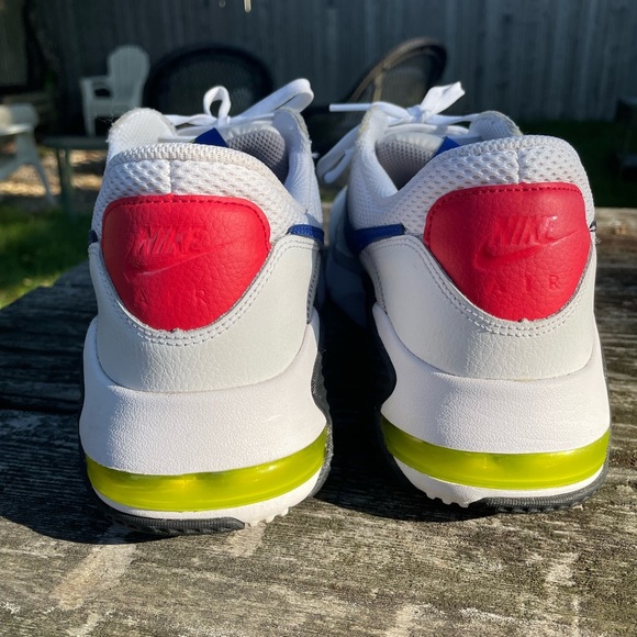 Nike Unisex Air Max White Blue Red Sneakers Like New Condition - Picture 4 of 9